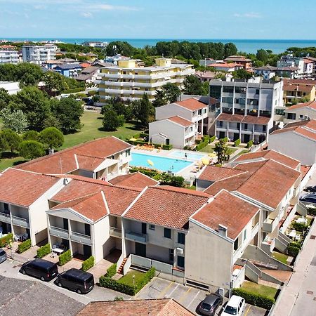 Apartament Apartament With Swimming Pool Caorle Zewnętrze zdjęcie