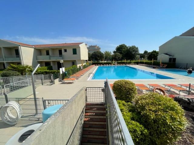 Apartament Apartament With Swimming Pool Caorle Zewnętrze zdjęcie
