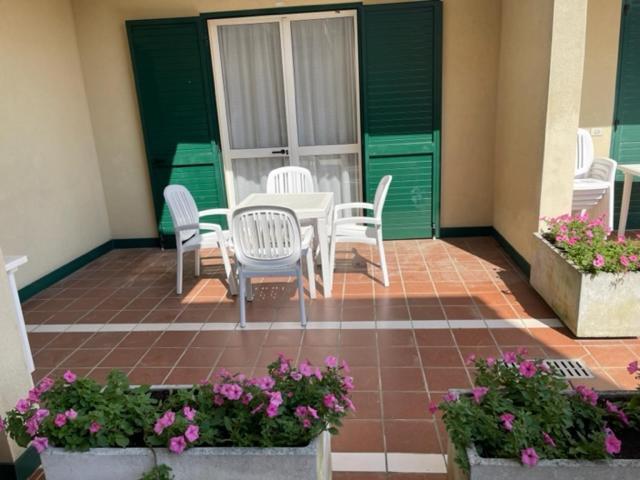 Apartament Apartament With Swimming Pool Caorle Zewnętrze zdjęcie